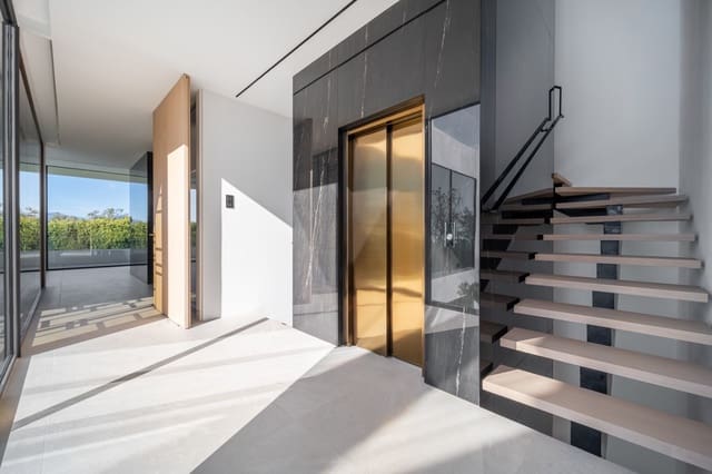 3 slaapkamer Villa te koop in Marbella met zwembad garage - € 3.500.000 (Ref: 8478076)