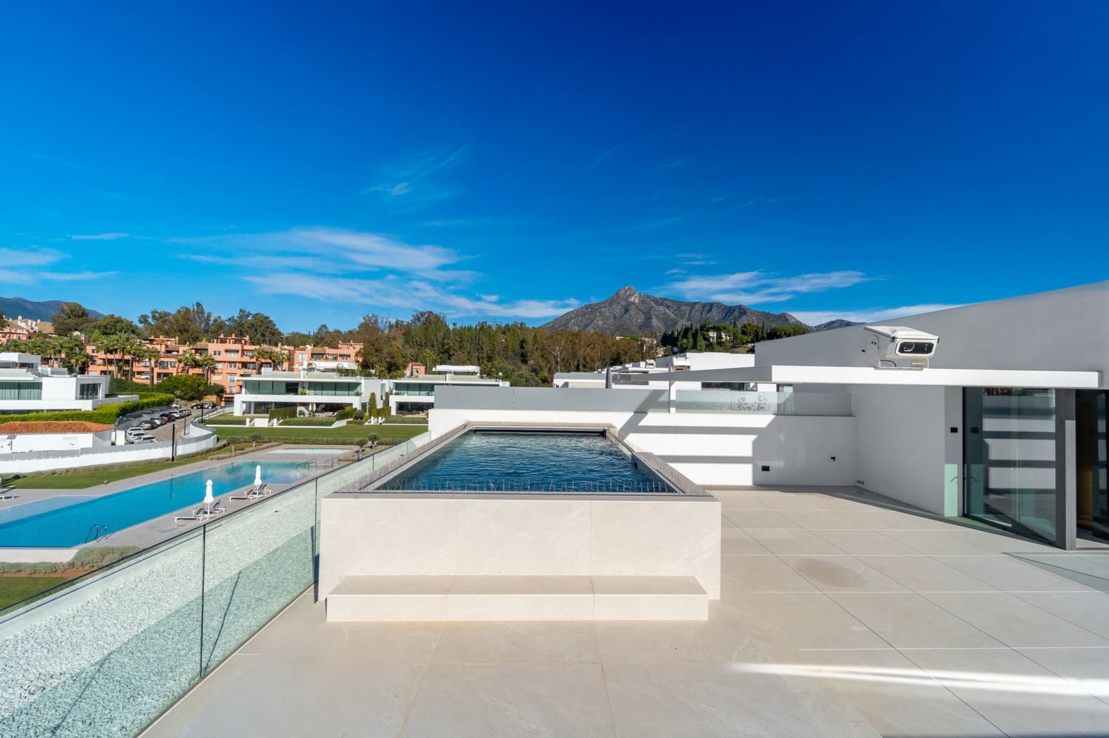 3 slaapkamer Villa te koop in Marbella met zwembad garage - € 3.500.000 (Ref: 8478076)