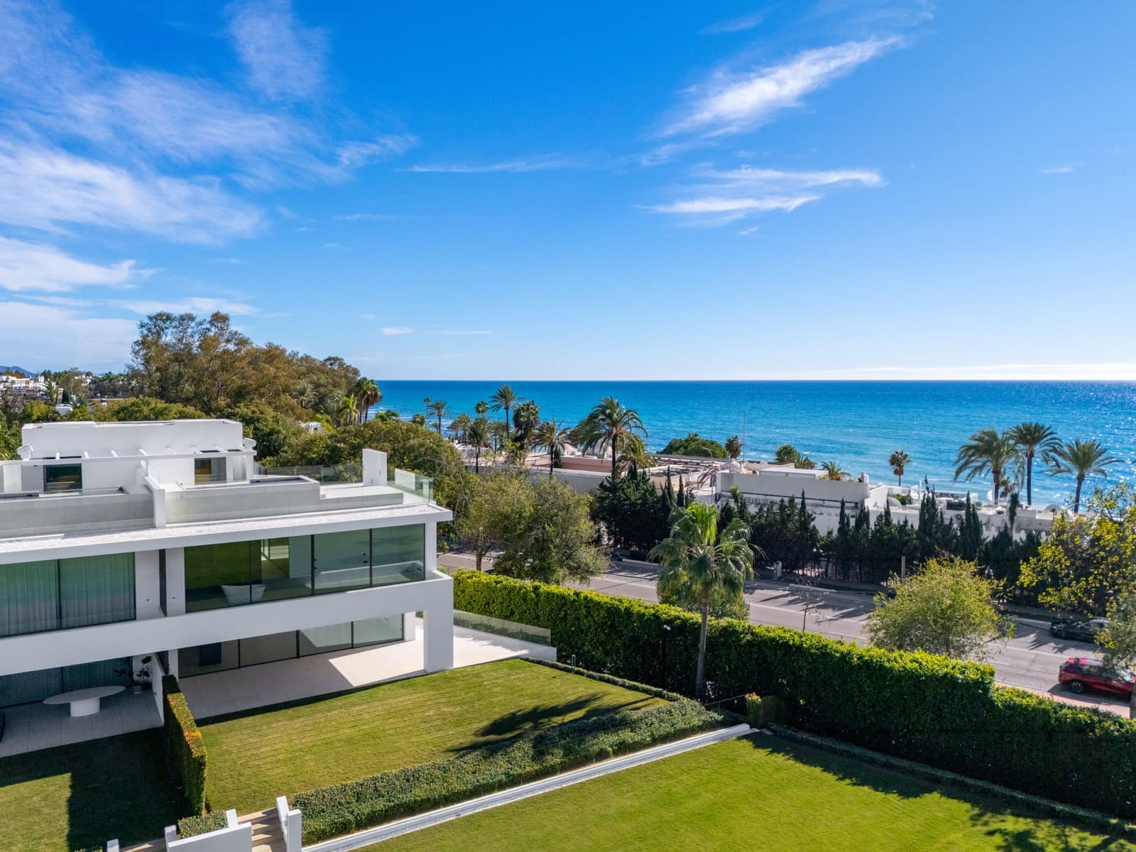 3 bedroom Villa for sale in Marbella with pool garage - € 5,500,000 (Ref: 8478076)