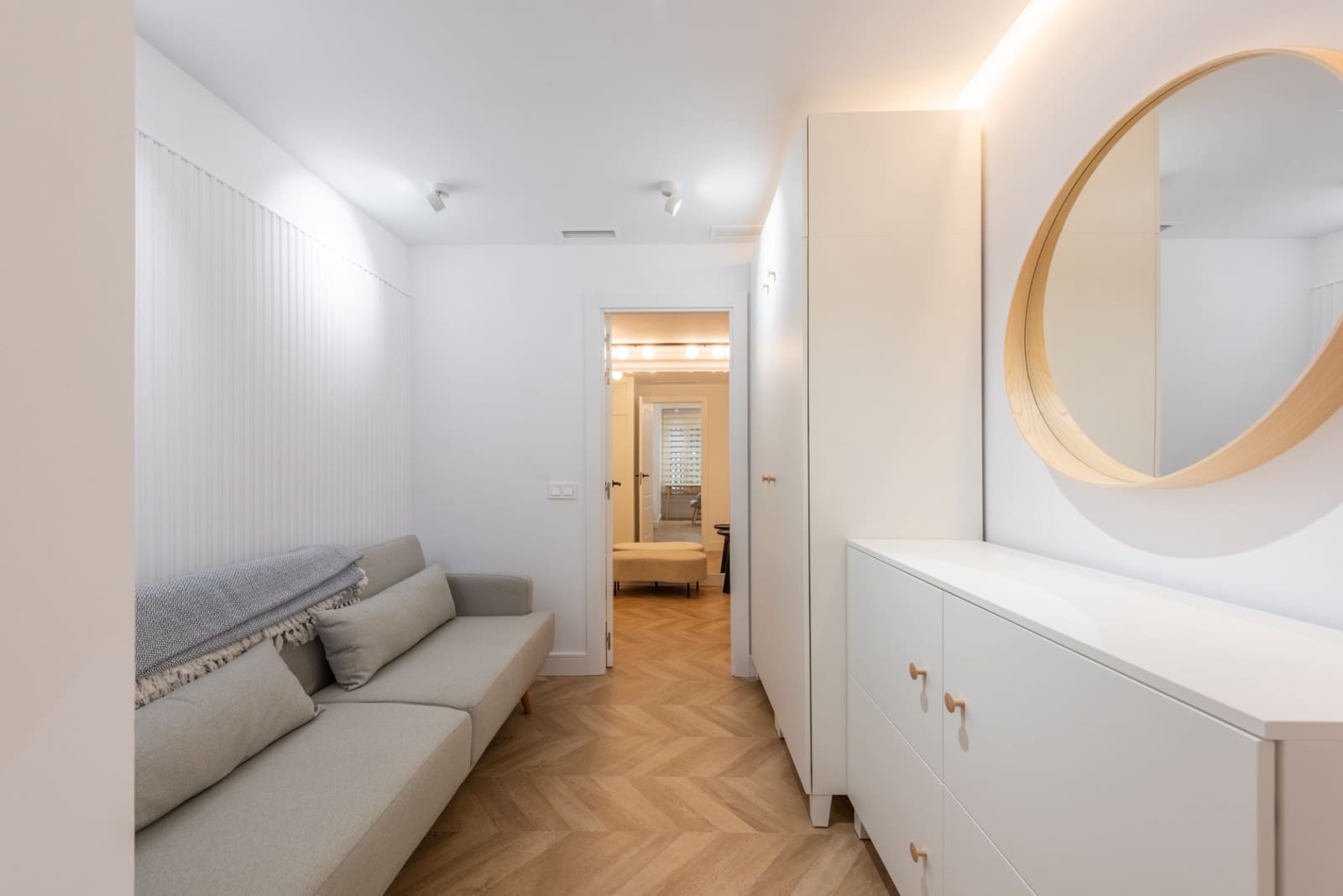 3 slaapkamer Appartement te koop in Estepona met zwembad garage - € 1.030.000 (Ref: 8487812)