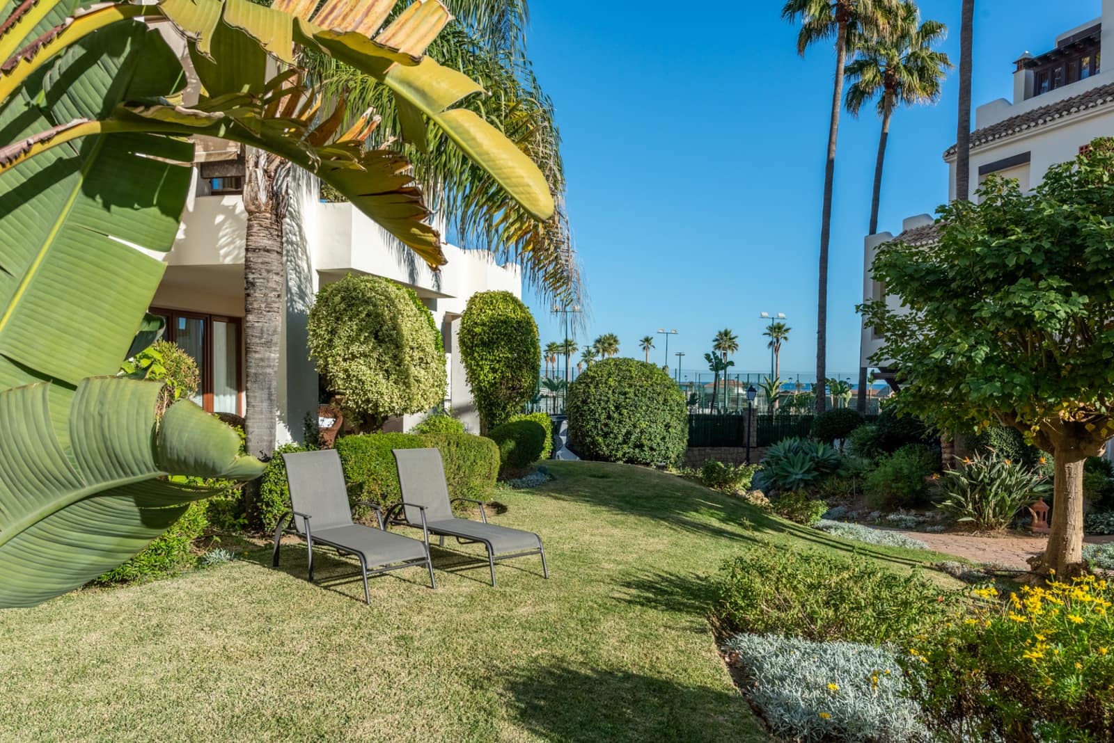 3 slaapkamer Appartement te koop in Estepona met zwembad garage - € 1.030.000 (Ref: 8487812)