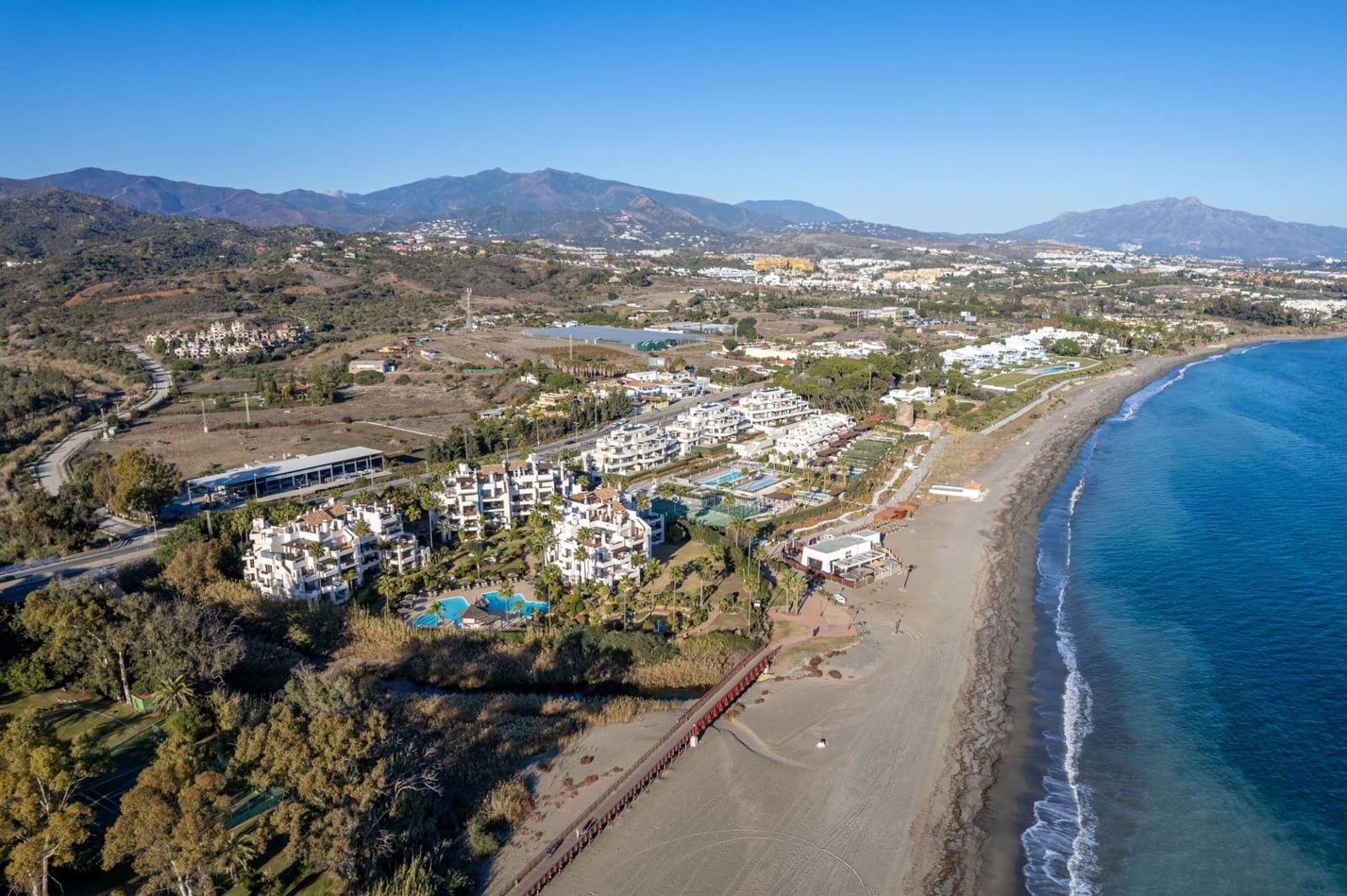 3 slaapkamer Appartement te koop in Estepona met zwembad garage - € 1.030.000 (Ref: 8487812)