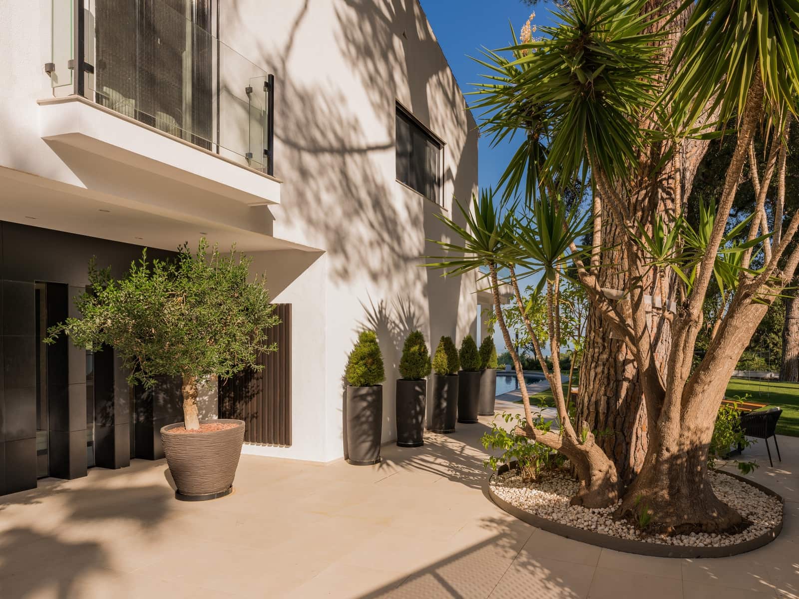 Chalet de 8 habitaciones en El Madroñal en venta con piscina garaje - 4.450.000 € (Ref: 8519407)