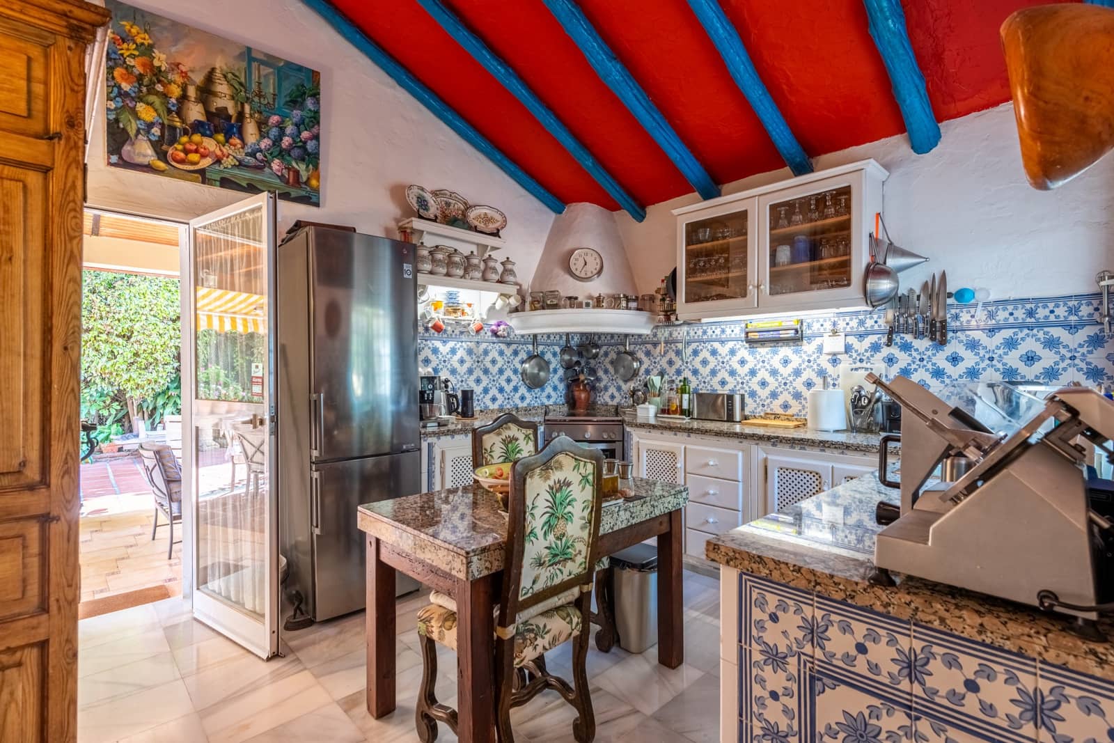 Chalet de 3 habitaciones en Marbella en venta con piscina garaje - 2.720.000 € (Ref: 8526880)