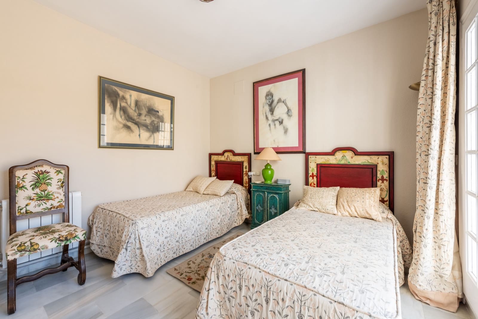 Chalet de 3 habitaciones en Marbella en venta con piscina garaje - 2.720.000 € (Ref: 8526880)