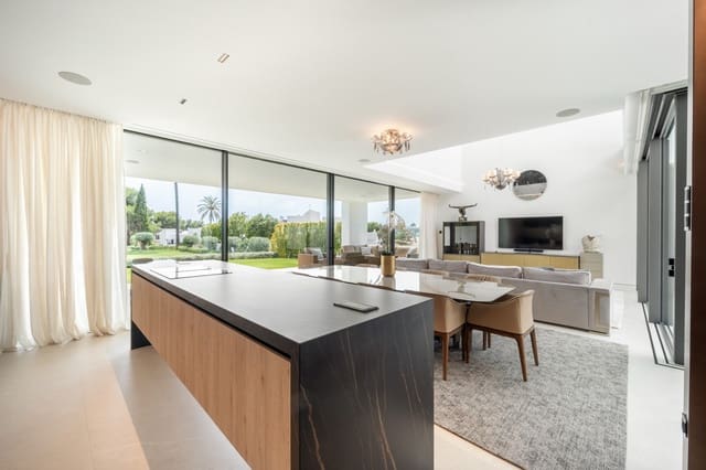 4 slaapkamer Halfvrijstaande villa te koop in Marbella met zwembad garage - € 4.800.000 (Ref: 8551260)