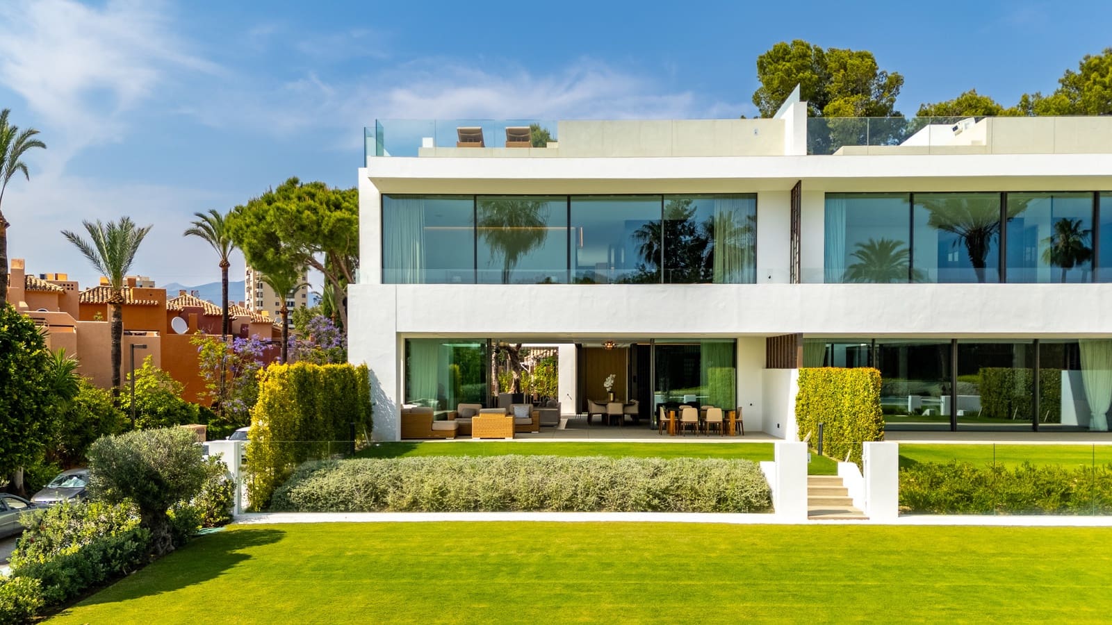 4 slaapkamer Halfvrijstaande villa te koop in Marbella met zwembad garage - € 4.800.000 (Ref: 8551260)