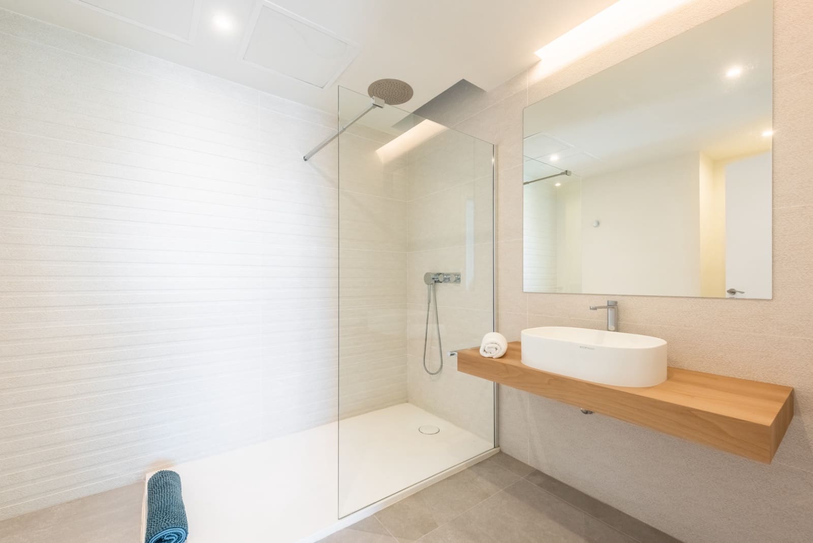 3 bedroom Townhouse for sale in Marbella with pool garage - € 1,500,000 (Ref: 8572489)