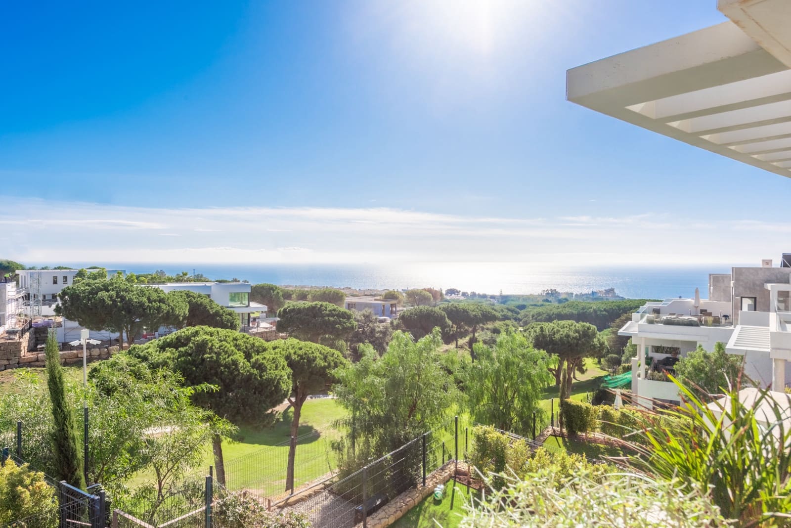 3 bedroom Townhouse for sale in Marbella with pool garage - € 1,500,000 (Ref: 8572489)