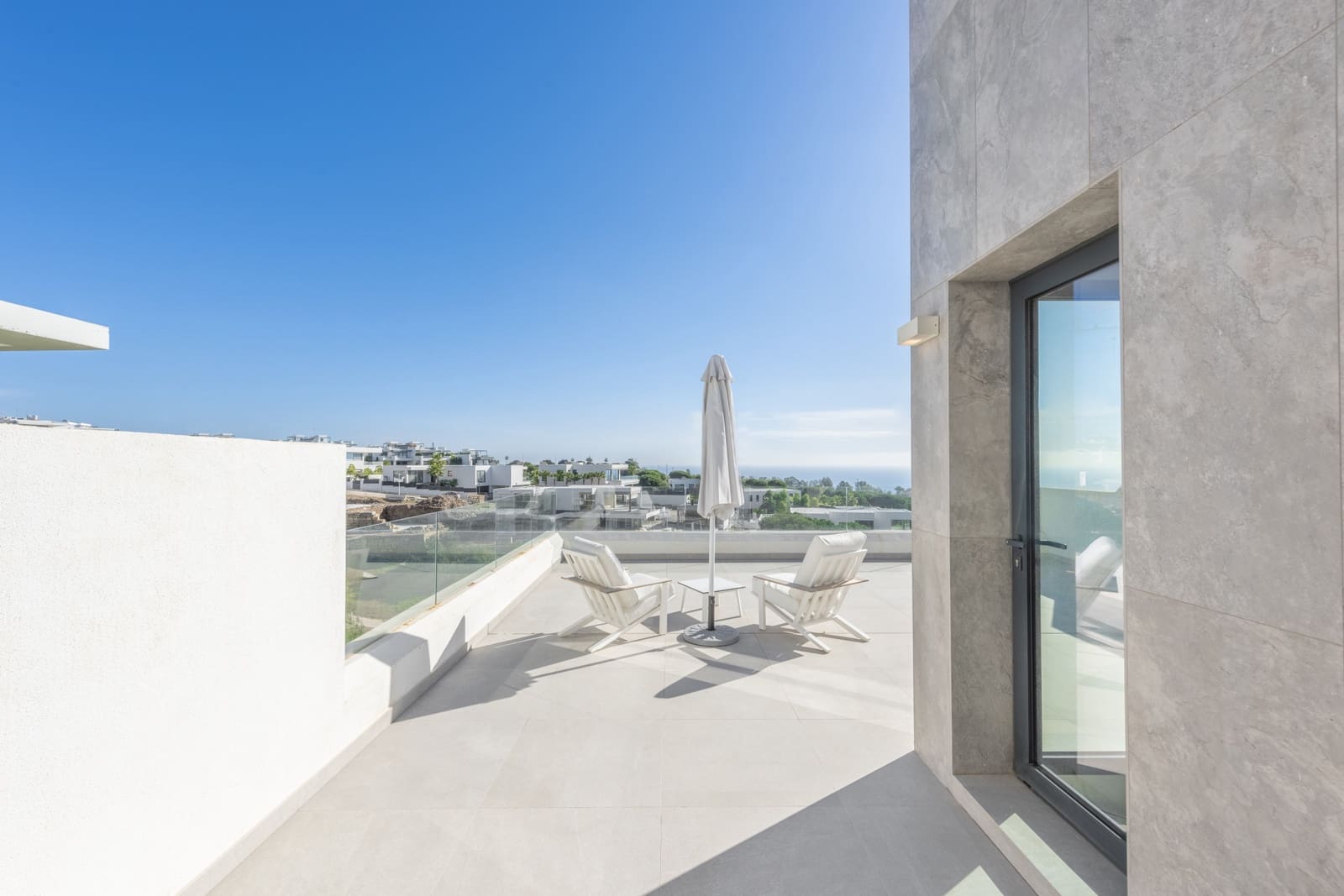 3 Zimmer Haus zu verkaufen in Marbella mit Pool Garage - 1.380.000 € (Ref: 8572489)