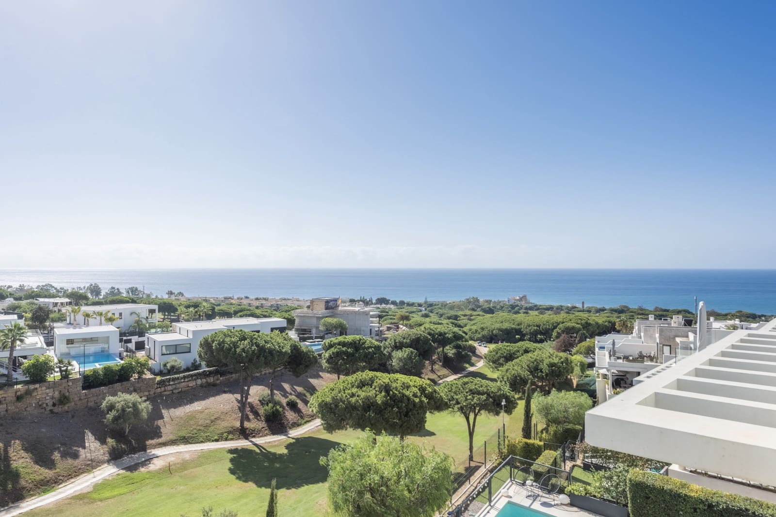 3 Zimmer Haus zu verkaufen in Marbella mit Pool Garage - 1.380.000 € (Ref: 8572489)
