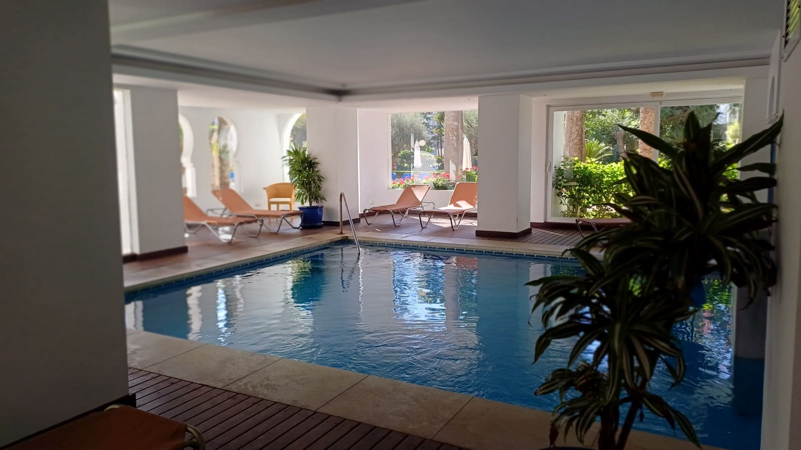 2 sovrum Lägenhet att hyra i Puerto Banus med pool - 4 725 € (Ref: 8596766)