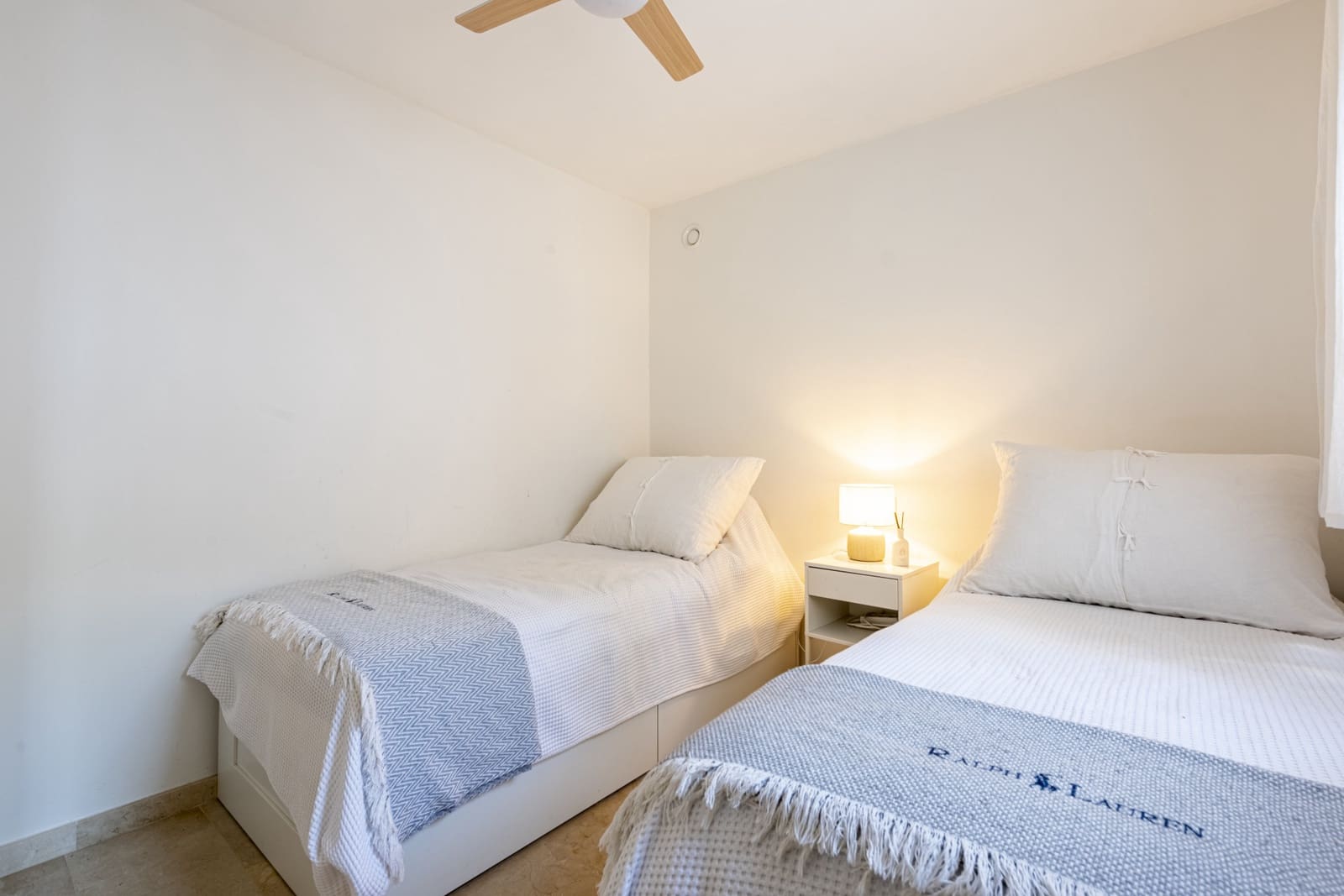 3 slaapkamer Huis te huur in Marbella met zwembad garage - € 2.900 (Ref: 8610089)