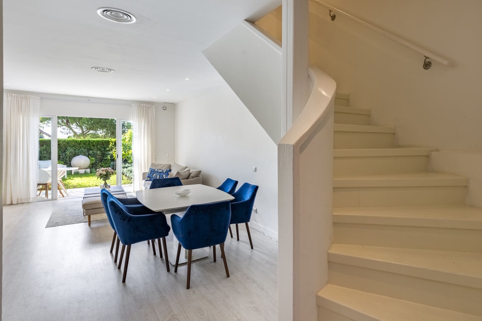 3 slaapkamer Huis te huur in Marbella met zwembad garage - € 2.900 (Ref: 8610089)