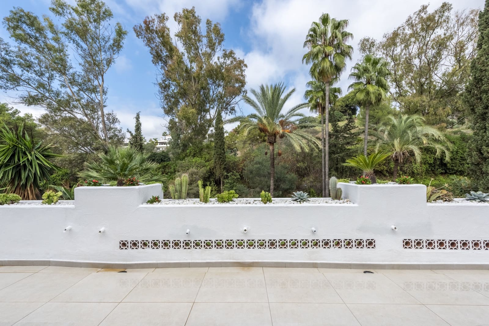 3 slaapkamer Appartement te koop in Marbella met zwembad garage - € 1.595.000 (Ref: 8630106)