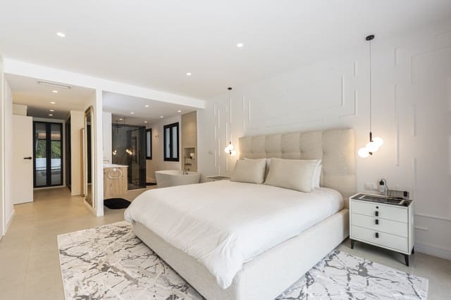 3 chambre Appartement à vendre à Marbella avec piscine garage - 1 250 000 € (Ref: 8630106)