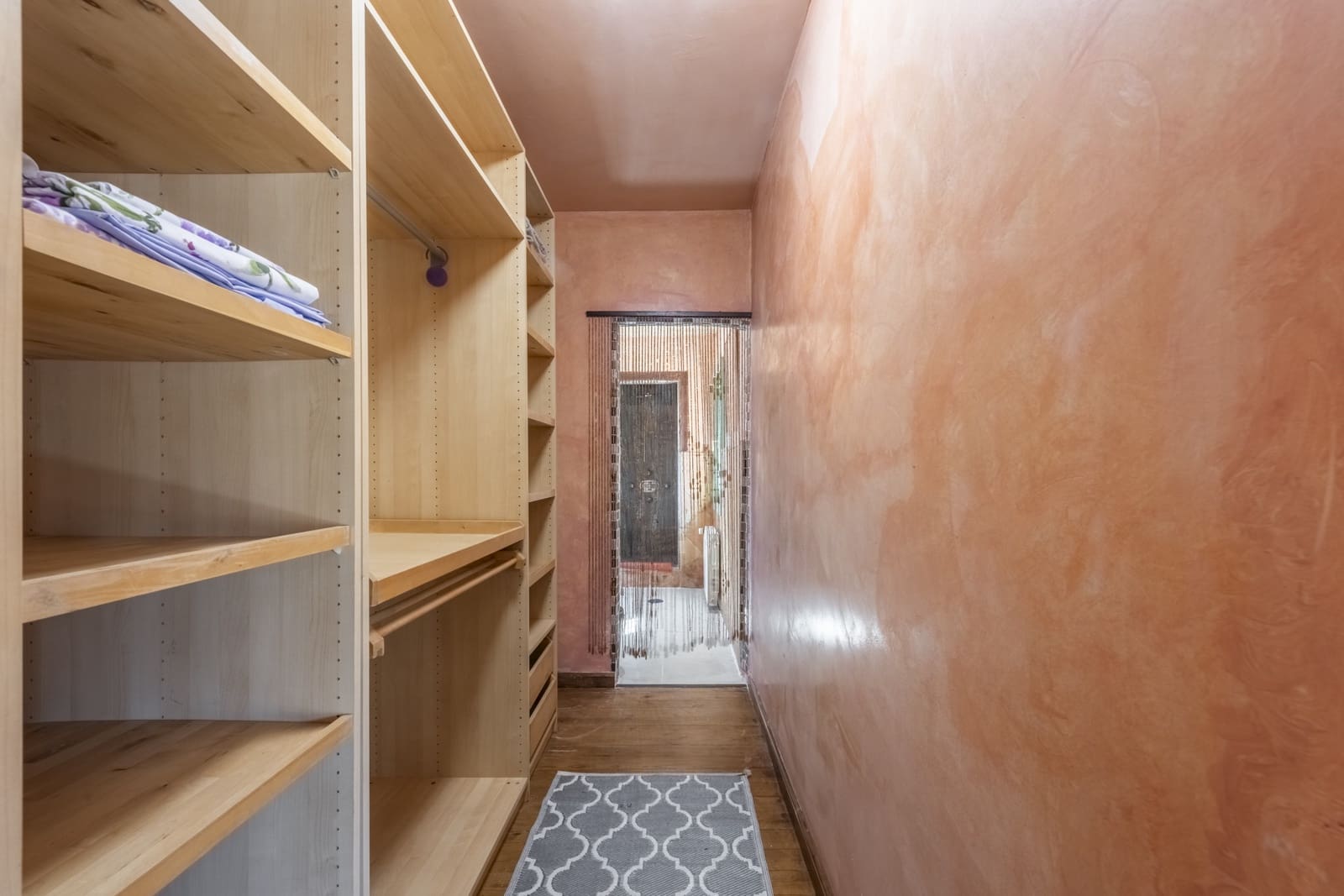 5 bedroom Villa for sale in Marbella with pool - € 2,295,000 (Ref: 8641088)