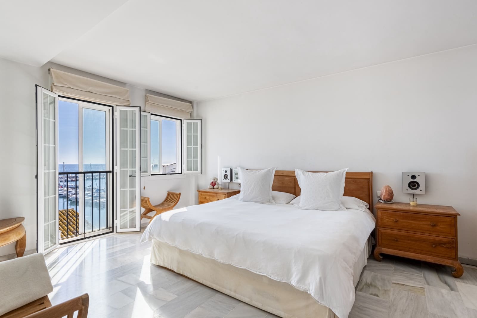 2 slaapkamer Appartement te koop in Puerto Banus met garage - € 1.150.000 (Ref: 8679711)