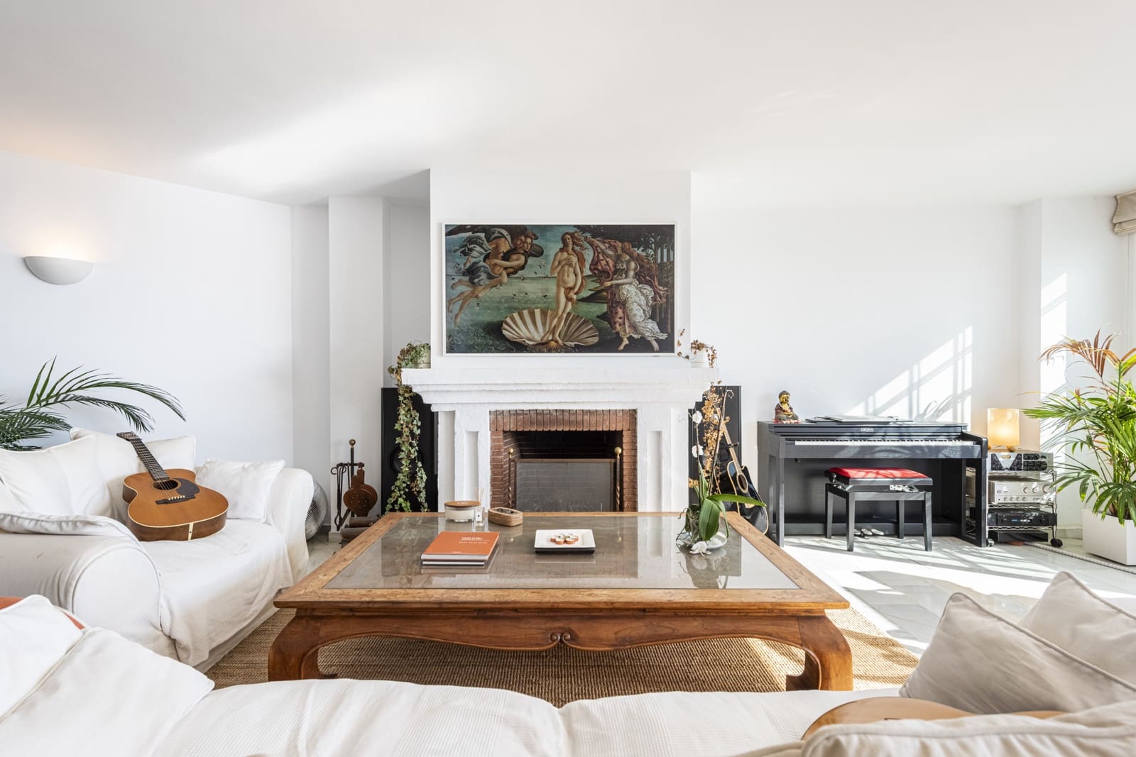 2 bedroom Apartment for sale in Puerto Banus with garage - € 1,150,000 (Ref: 8679711)