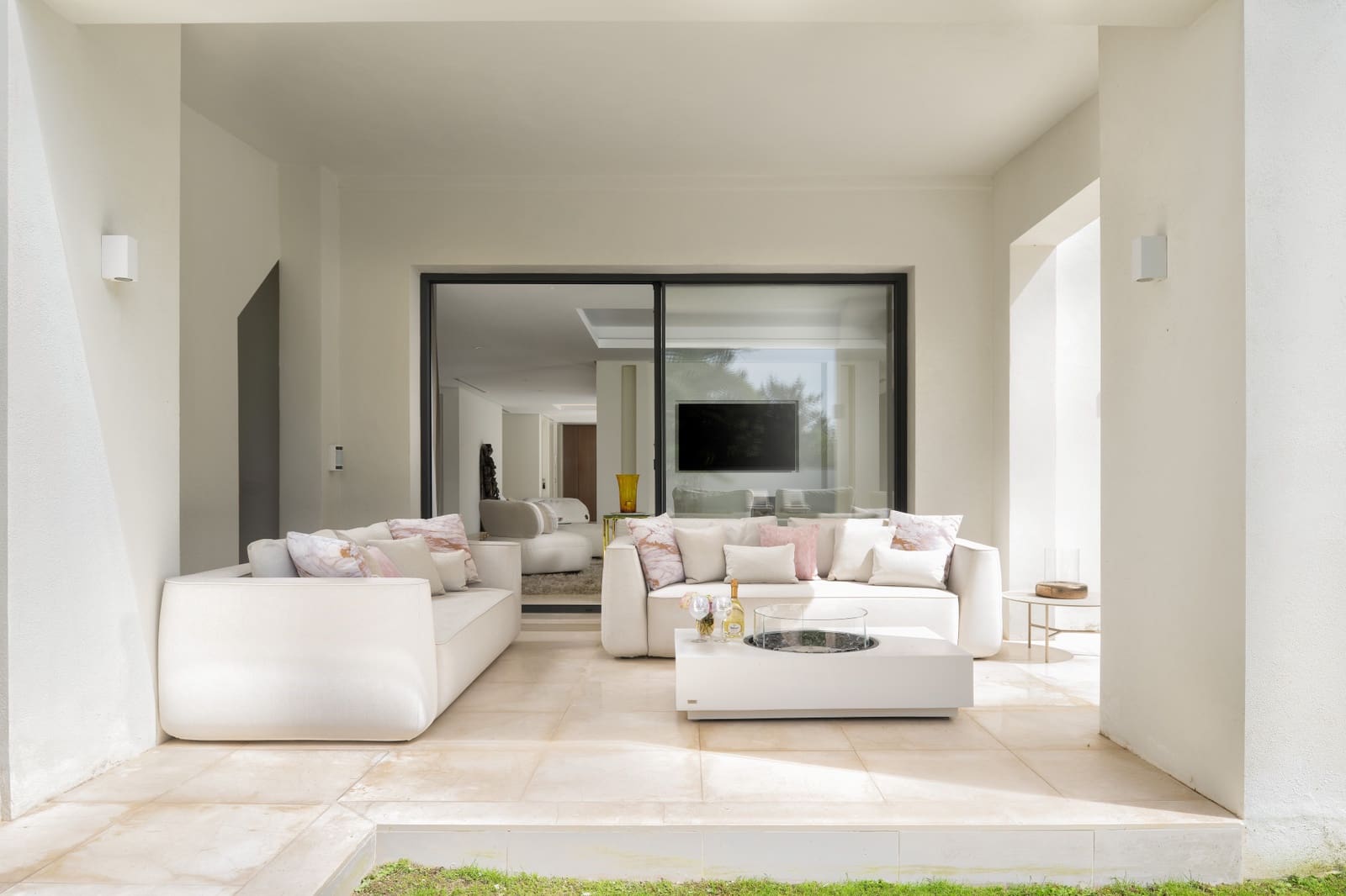 5 slaapkamer Villa te koop in Marbella met zwembad garage - € 5.795.000 (Ref: 8687456)