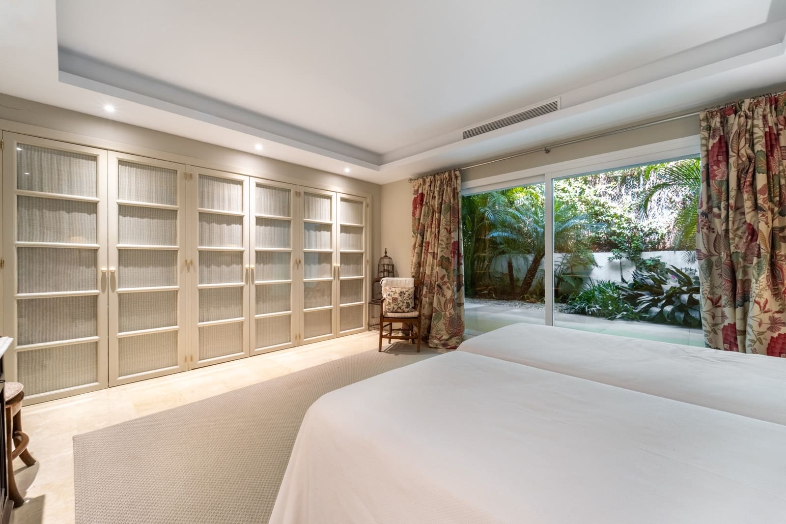 3 slaapkamer Appartement te koop in Marbella met zwembad garage - € 1.600.000 (Ref: 8691414)