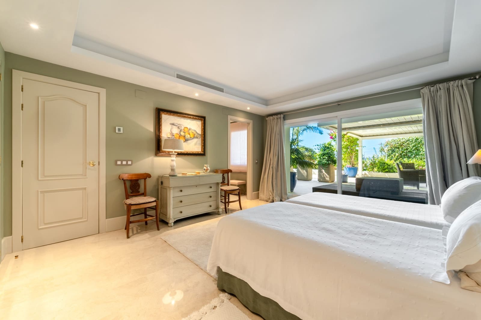 3 slaapkamer Appartement te koop in Marbella met zwembad garage - € 1.600.000 (Ref: 8691414)
