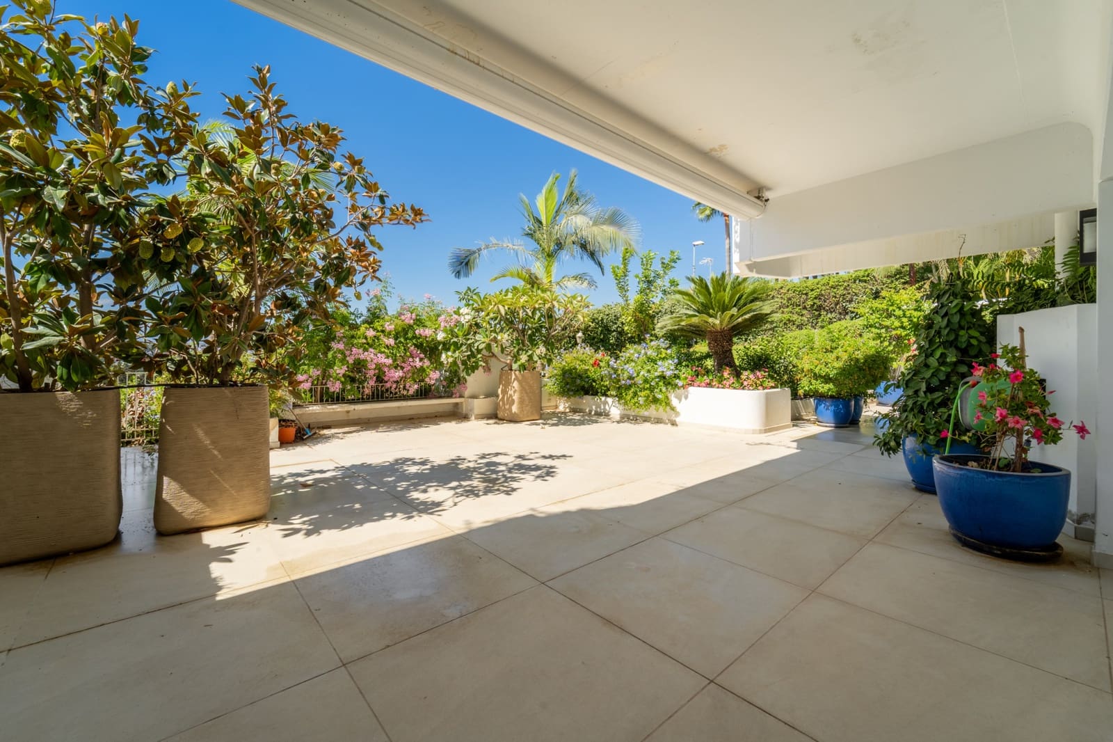 3 slaapkamer Appartement te koop in Marbella met zwembad garage - € 1.600.000 (Ref: 8691414)