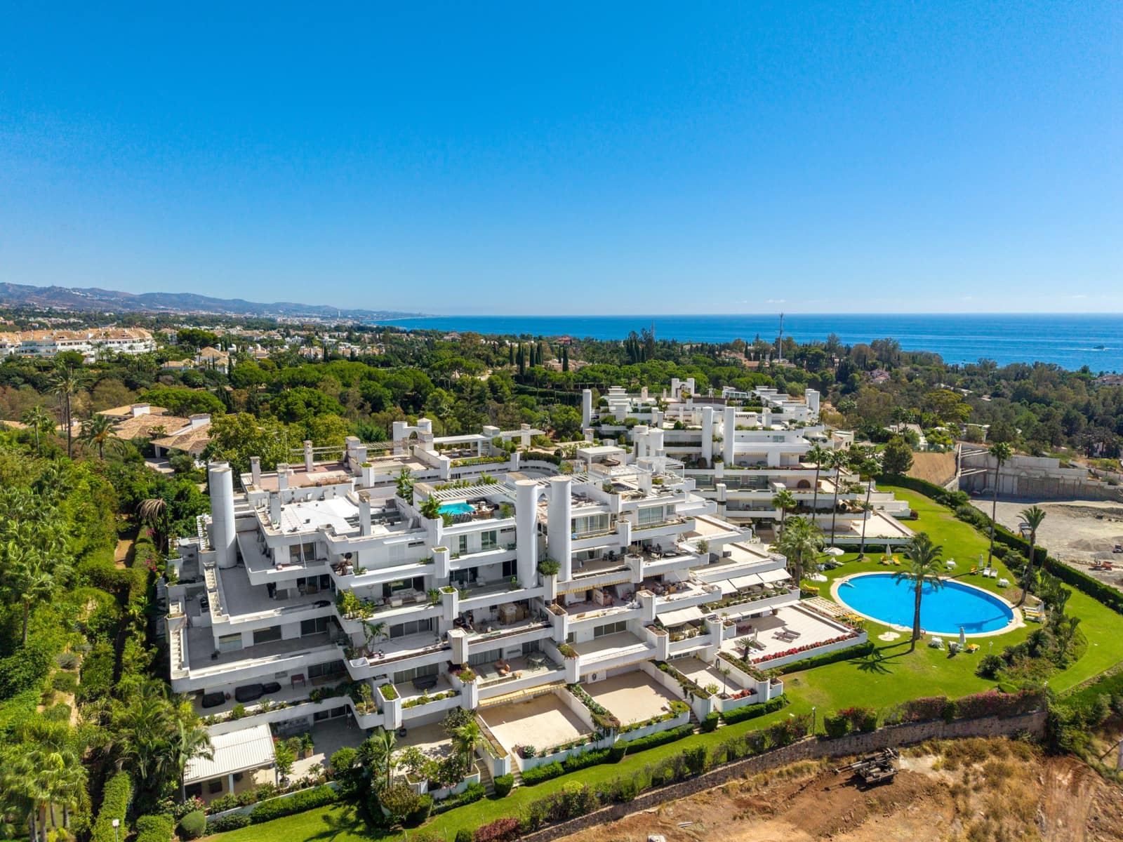 3 slaapkamer Appartement te koop in Marbella met zwembad garage - € 1.600.000 (Ref: 8691414)