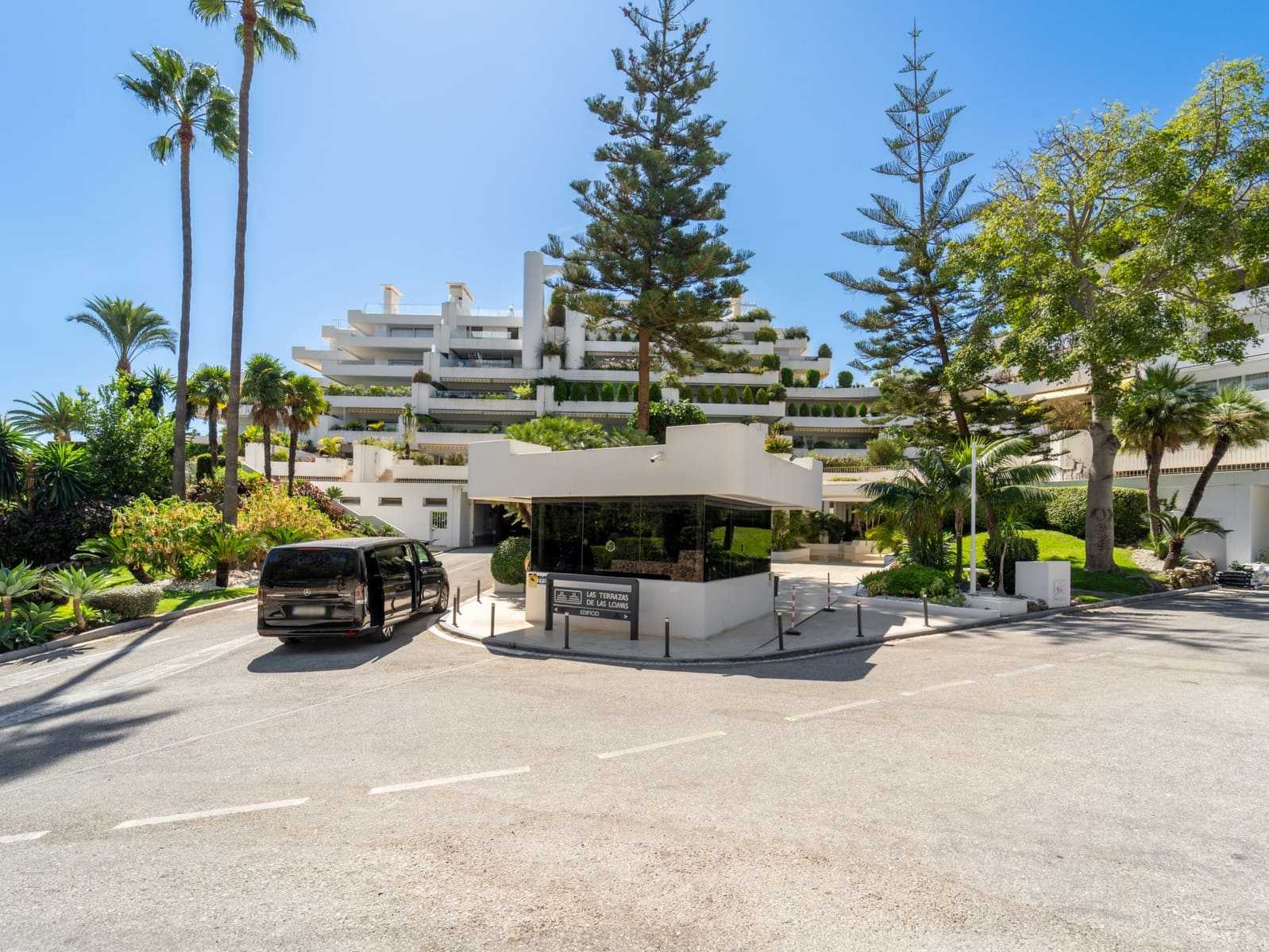 3 slaapkamer Appartement te koop in Marbella met zwembad garage - € 1.600.000 (Ref: 8691414)