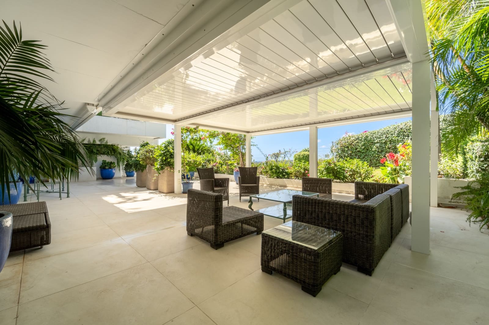 3 slaapkamer Appartement te koop in Marbella met zwembad garage - € 1.600.000 (Ref: 8691414)