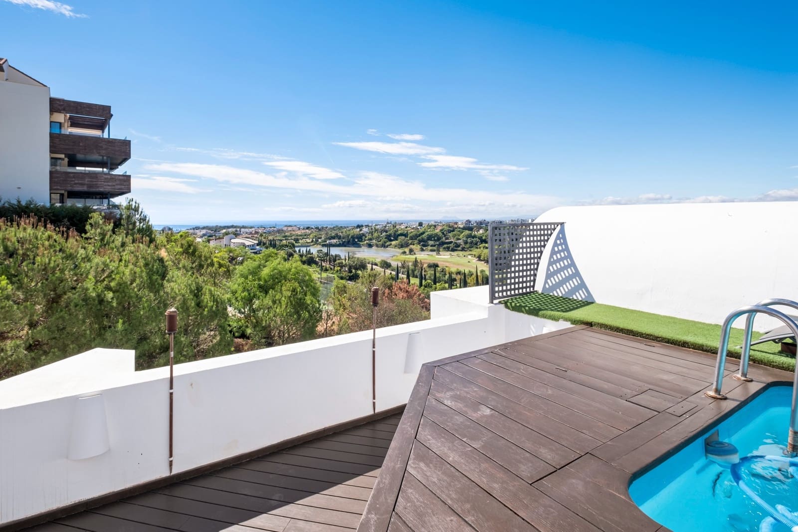 3 bedroom Penthouse for sale in Los Flamingos with pool garage - € 1,075,000 (Ref: 8697997)
