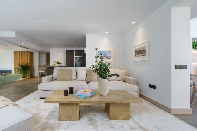 6 slaapkamer Villa te koop in Marbella met zwembad garage - € 2.190.000 (Ref: 8697998)