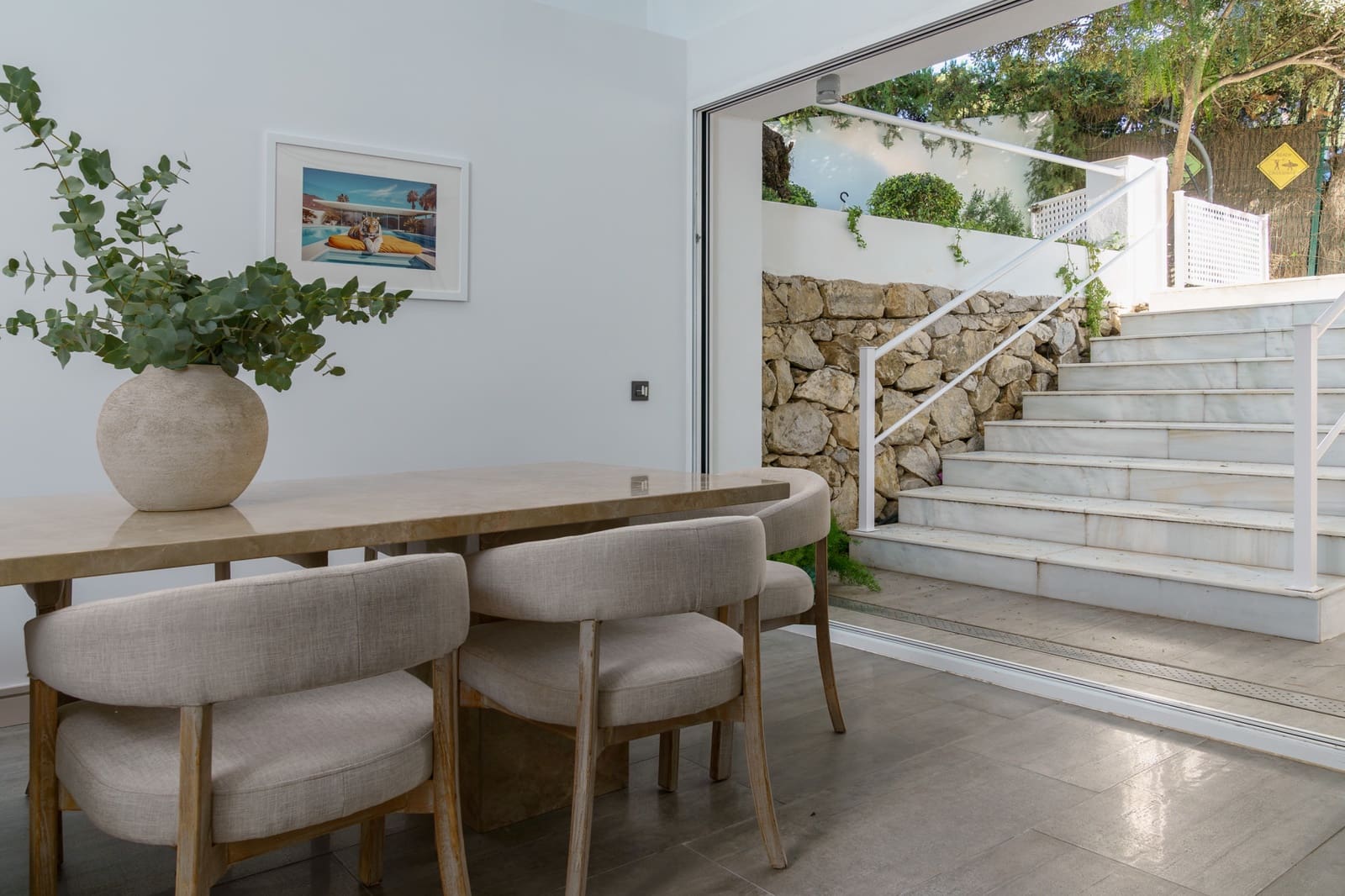 6 bedroom Villa for sale in Marbella with pool garage - € 2,190,000 (Ref: 8697998)