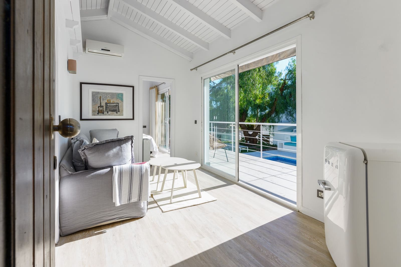 6 bedroom Villa for sale in Marbella with pool garage - € 2,190,000 (Ref: 8697998)
