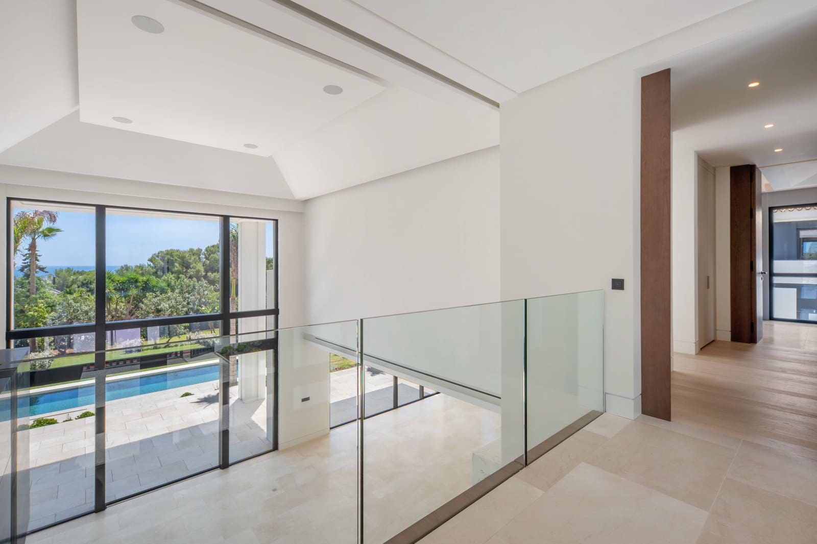 6 bedroom Villa for sale in Marbella with pool garage - € 9,300,000 (Ref: 8702805)