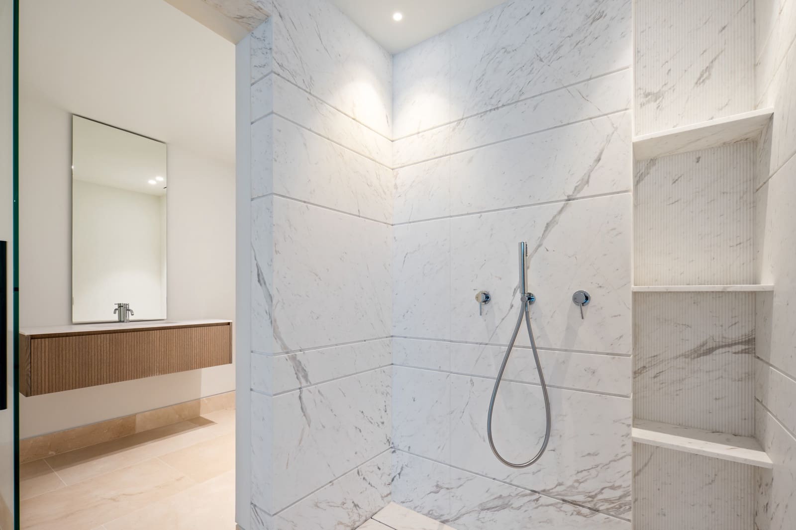 6 bedroom Villa for sale in Marbella with pool garage - € 9,300,000 (Ref: 8702805)