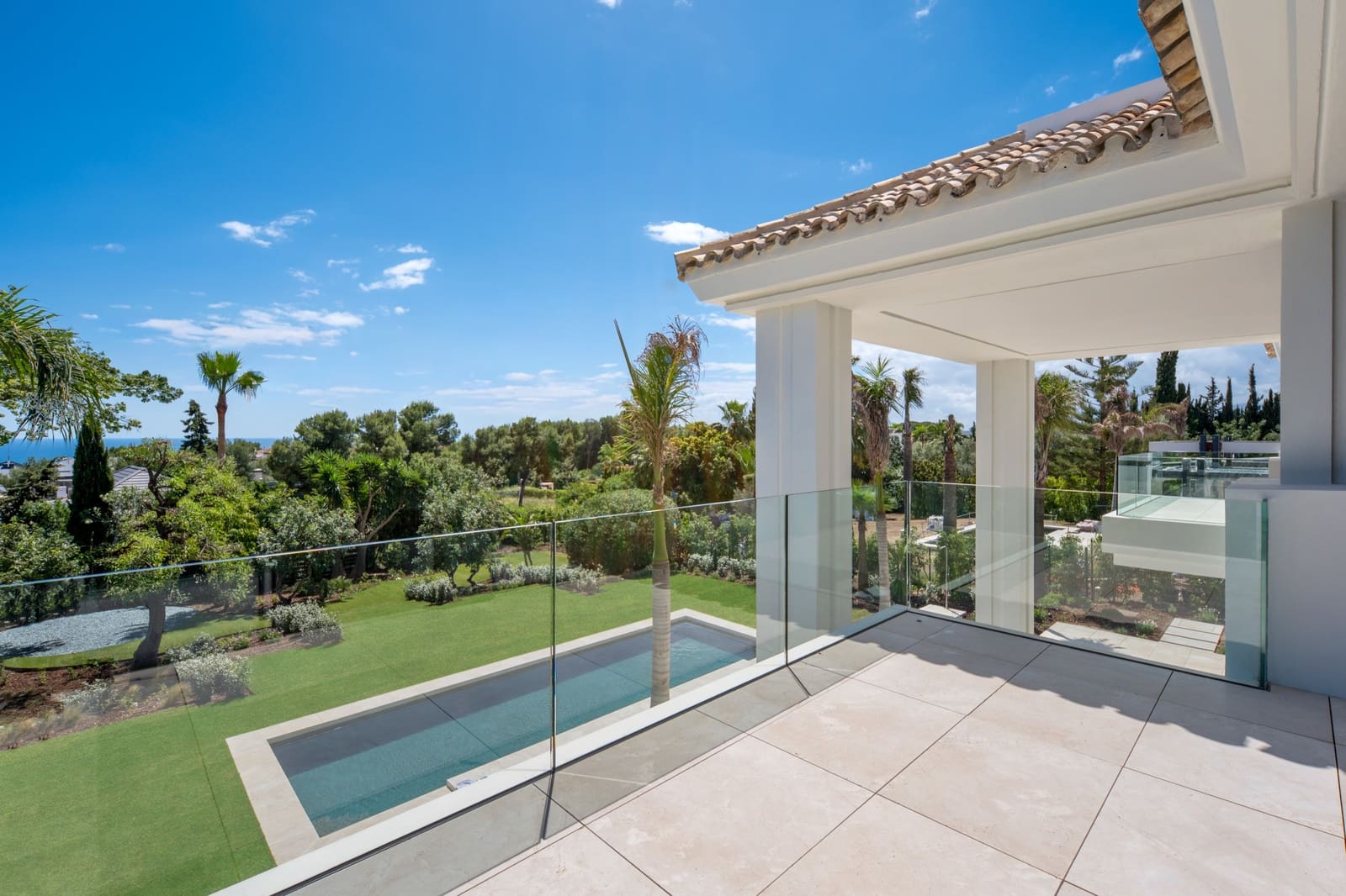 6 bedroom Villa for sale in Marbella with pool garage - € 9,300,000 (Ref: 8702805)