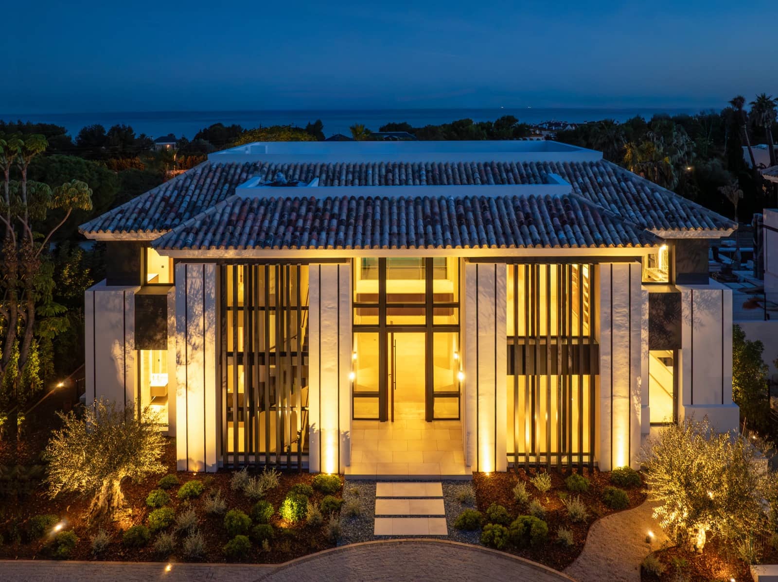 6 bedroom Villa for sale in Marbella with pool garage - € 9,300,000 (Ref: 8702805)