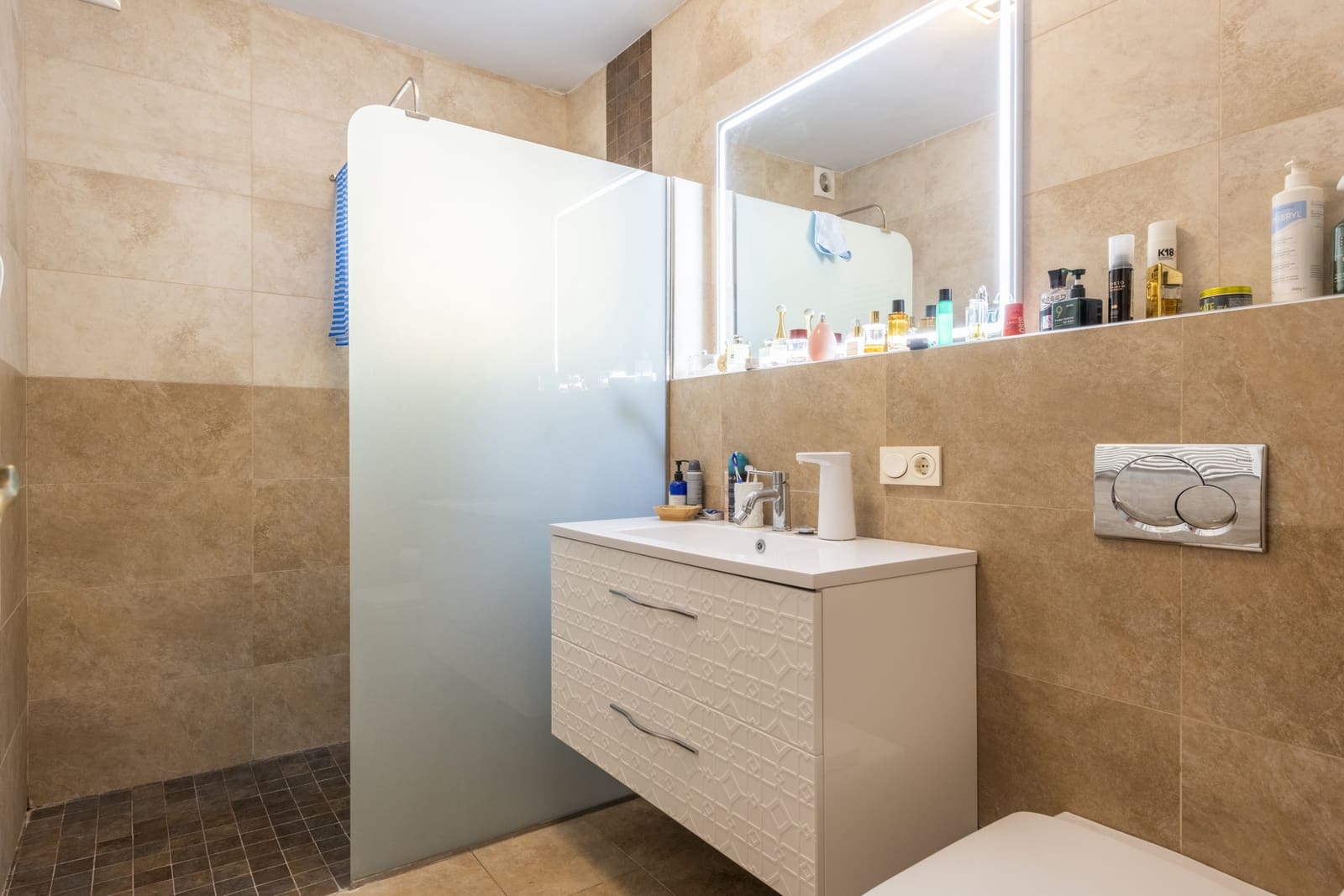 4 bedroom Villa for sale in Marbella with pool garage - € 1,350,000 (Ref: 8727751)