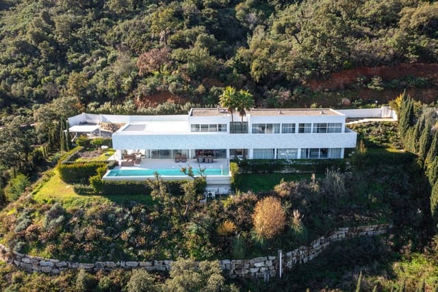 6 Zimmer Villa zu verkaufen in Marbella mit Pool Garage - 3.500.000 € (Ref: 8741543)