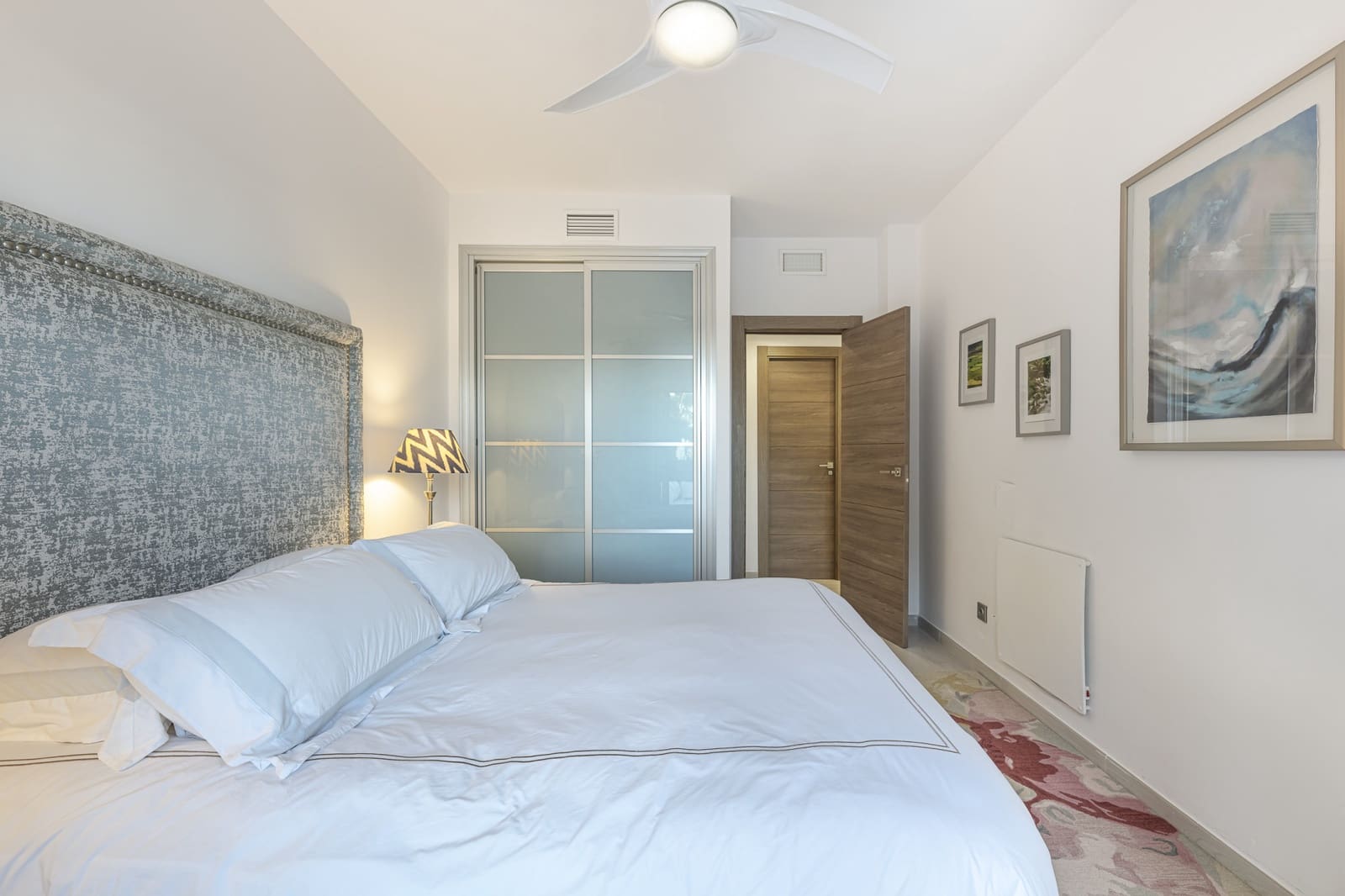 Casa de 3 habitaciones en Nueva Andalucia en venta con piscina garaje - 1.595.000 € (Ref: 8757837)