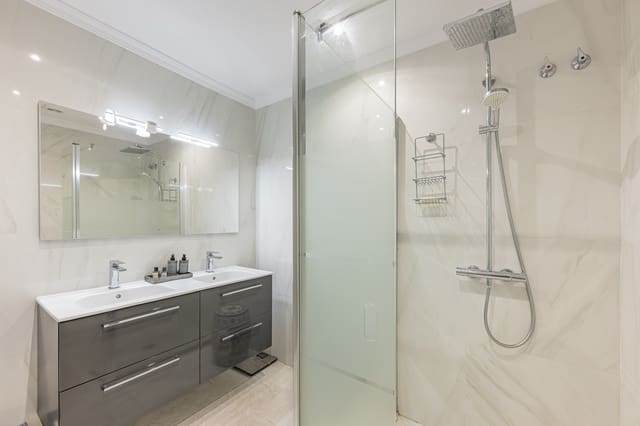 3 slaapkamer Huis te koop in Nueva Andalucia, Marbella met zwembad garage - € 1.595.000 (Ref: 8757837)