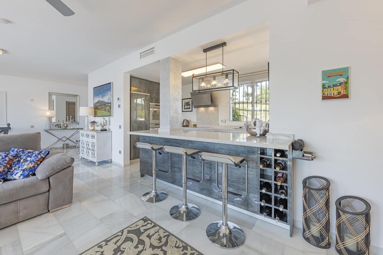 Casa de 3 habitaciones en Nueva Andalucia en venta con piscina garaje - 1.595.000 € (Ref: 8757837)