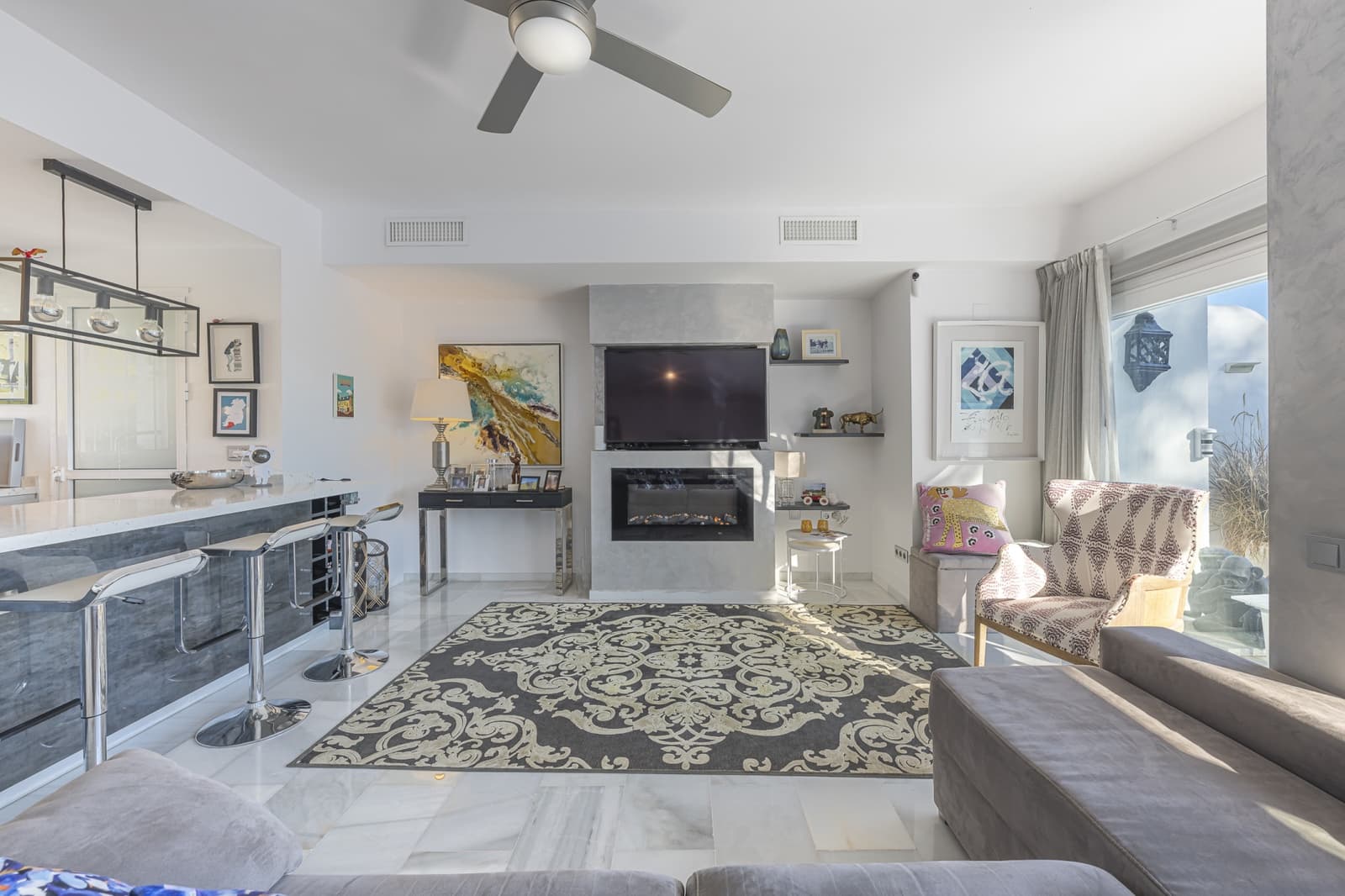 Casa de 3 habitaciones en Nueva Andalucia en venta con piscina garaje - 1.595.000 € (Ref: 8757837)