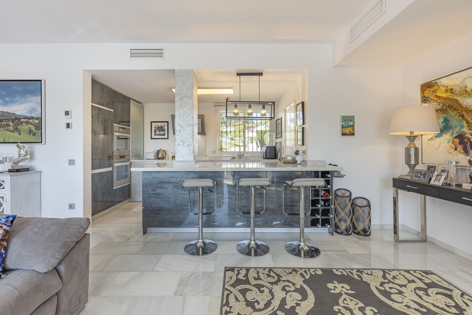 3 bedroom Townhouse for sale in Nueva Andalucia with pool garage - € 1,595,000 (Ref: 8757837)