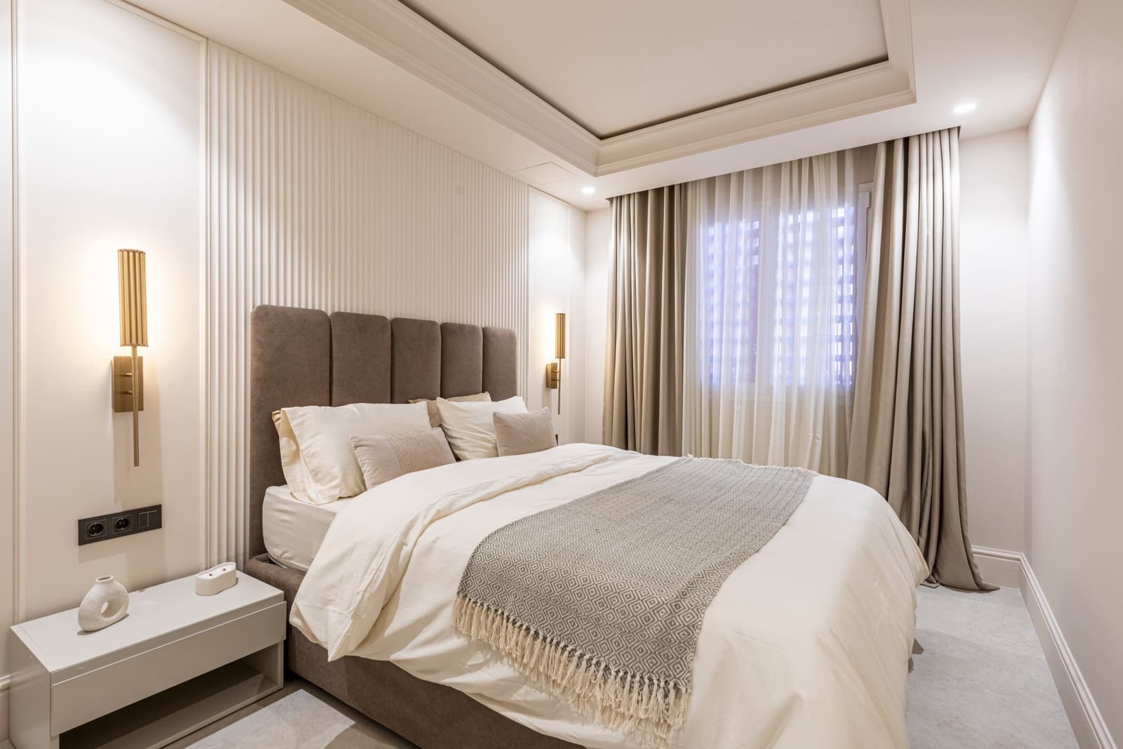 3 Zimmer Apartment zu verkaufen in Estepona mit Pool Garage - 1.550.000 € (Ref: 8792200)