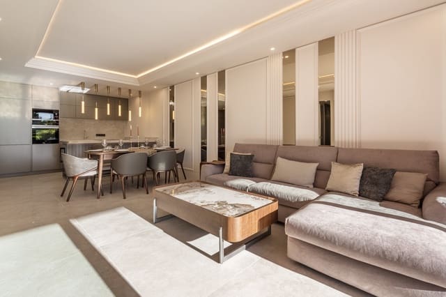 3 Zimmer Apartment zu verkaufen in Estepona mit Pool Garage - 1.550.000 € (Ref: 8792200)