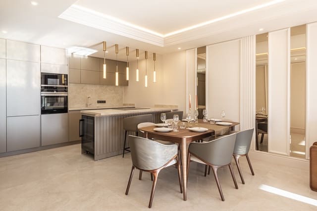 3 camera da letto Appartamento in vendita in Estepona con piscina garage - 1.395.000 € (Rif: 8792200)