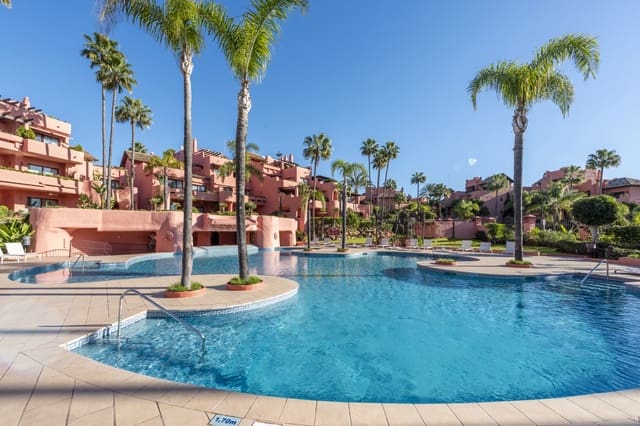 3 camera da letto Appartamento in vendita in Estepona con piscina garage - 1.395.000 € (Rif: 8792200)