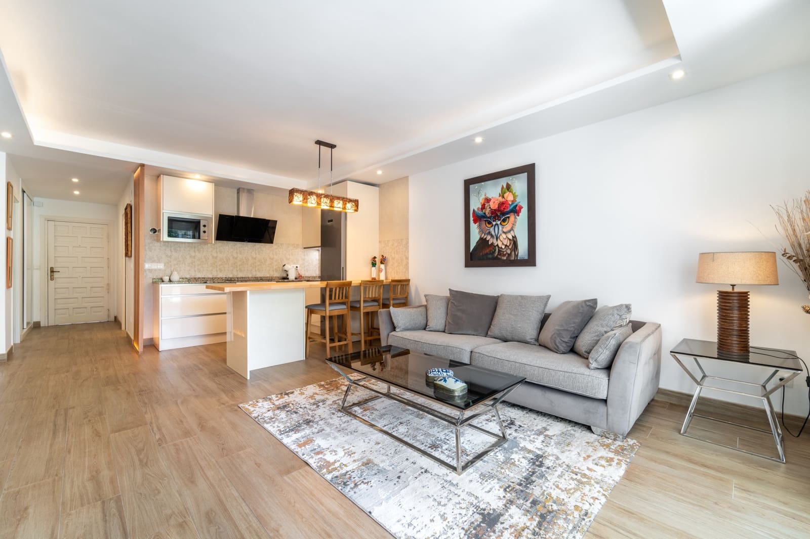 2 bedroom Apartment for sale in Marbella with pool garage - € 2,425,000 (Ref: 8798493)